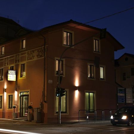 Hotel Fortyfive Chivasso Eksteriør billede
