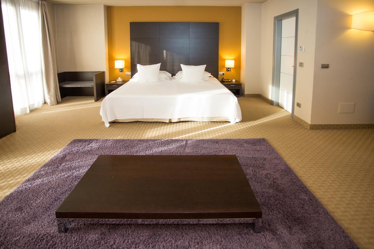 Hotel Fortyfive Chivasso Eksteriør billede